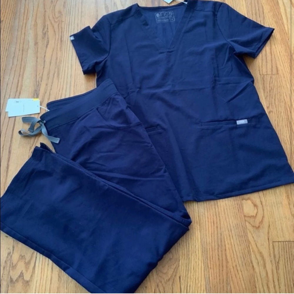 Figs scrub set
